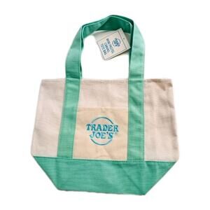Trader Joe's Mini Pastel Canvas Tote Bag in Mint Green NWT Spring Reusable
